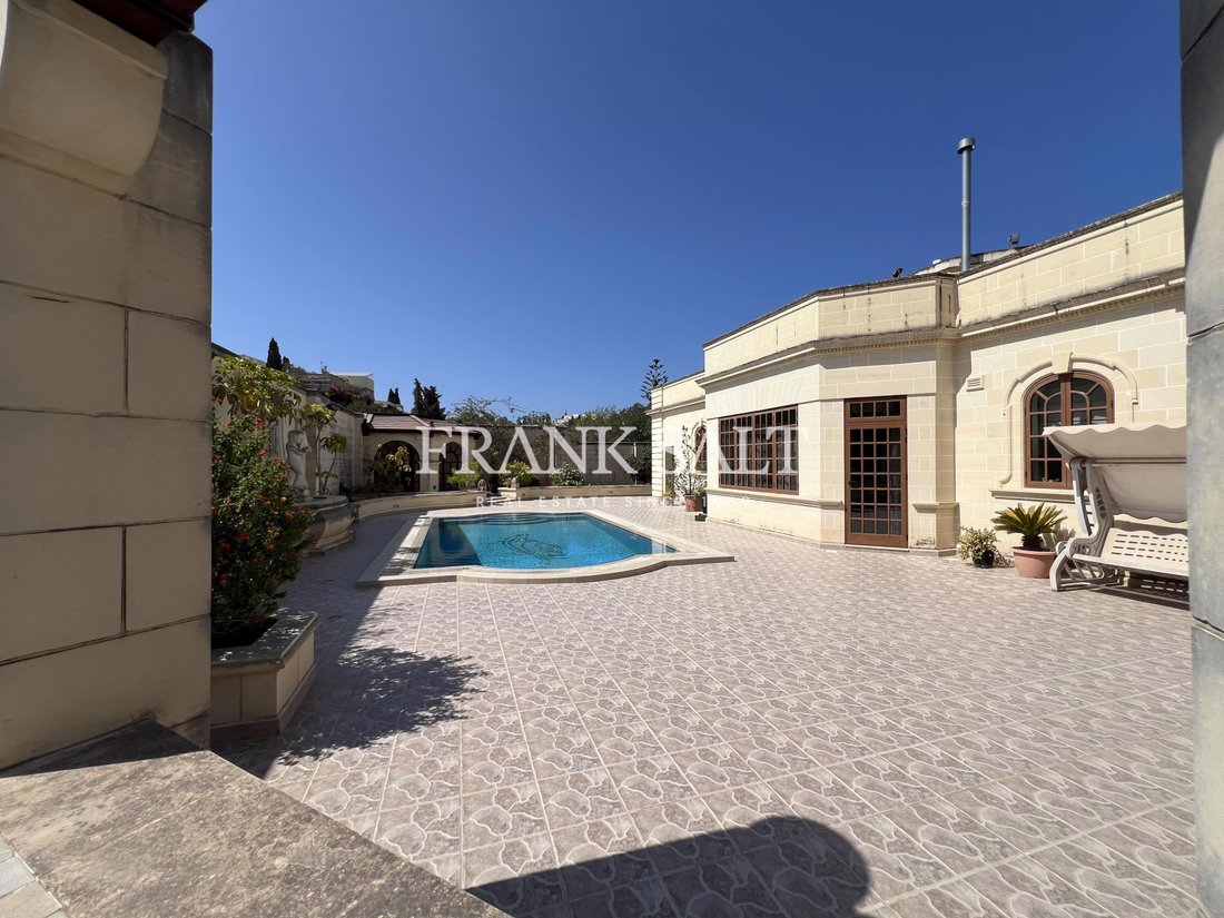 Bungalow in Iklin, Malta 4 - 17770665