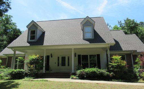 House in Cleveland, Georgia, United States 1