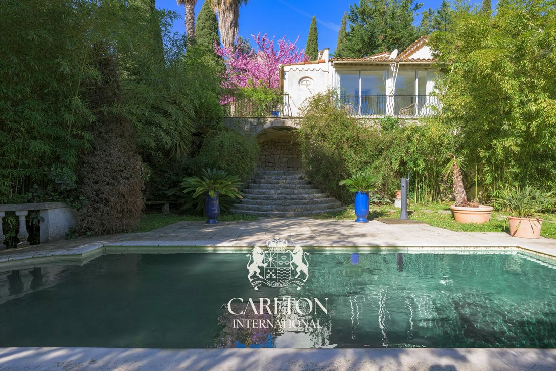 Villa en Grasse, Provenza-Alpes-Costa Azul, Francia 5 - 17558433