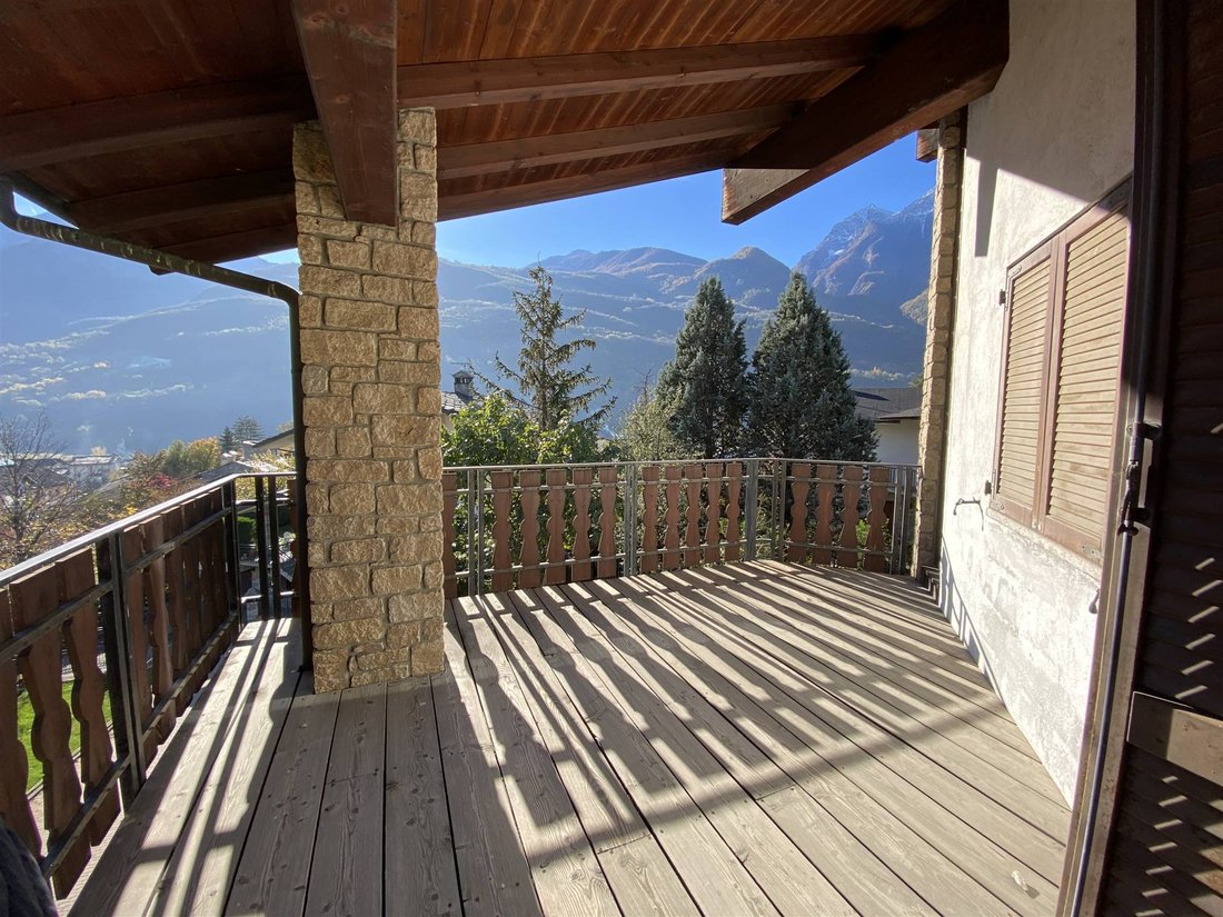 Villa in Nus, Aosta Valley / Vallée d'Aoste, Italy 5 - 17979913