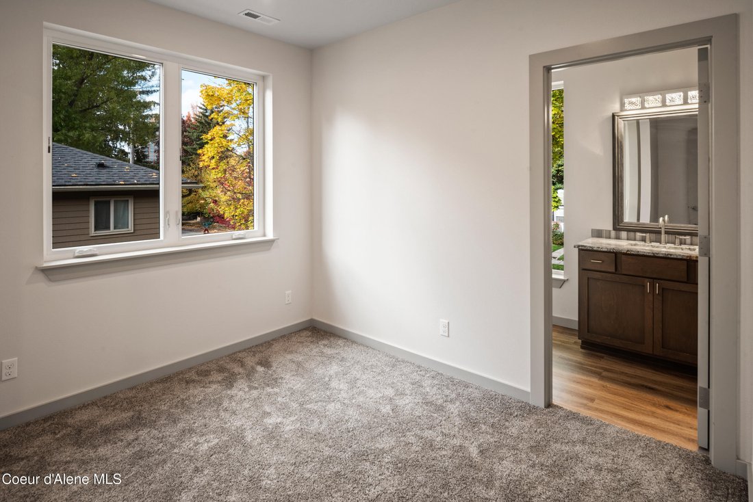 Coeur d'Alene, Idaho, United States 5 - 17975071