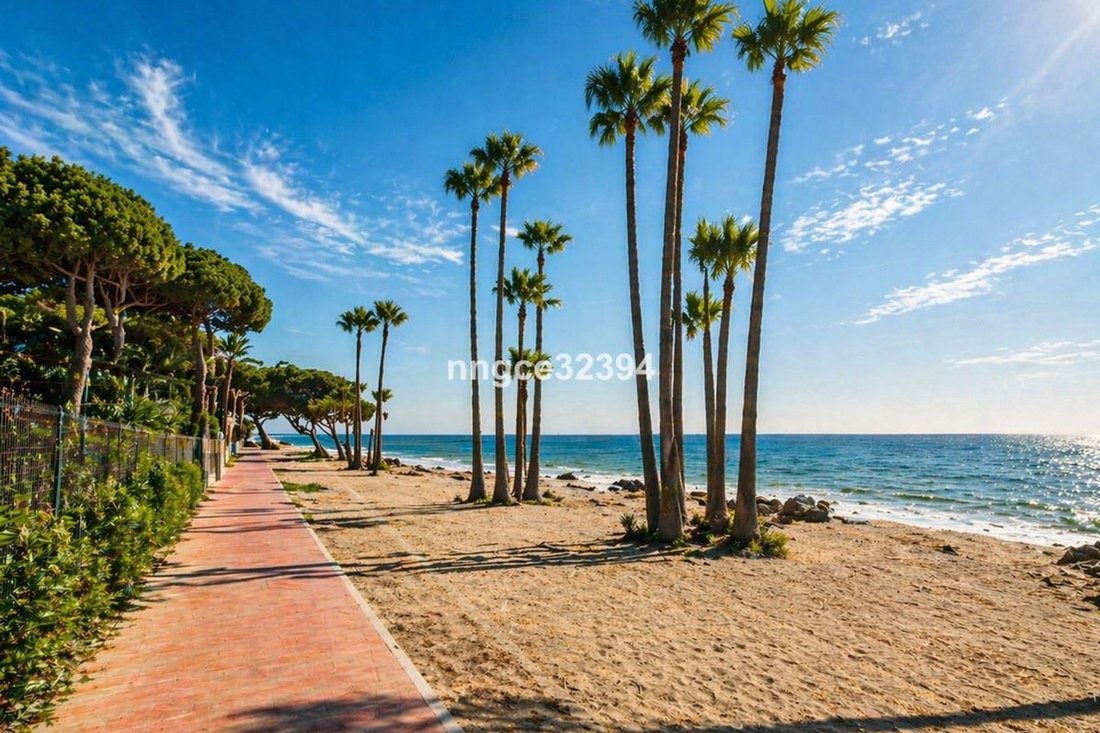 Apartment in Estepona, Andalusia, Spain 2 - 17976839