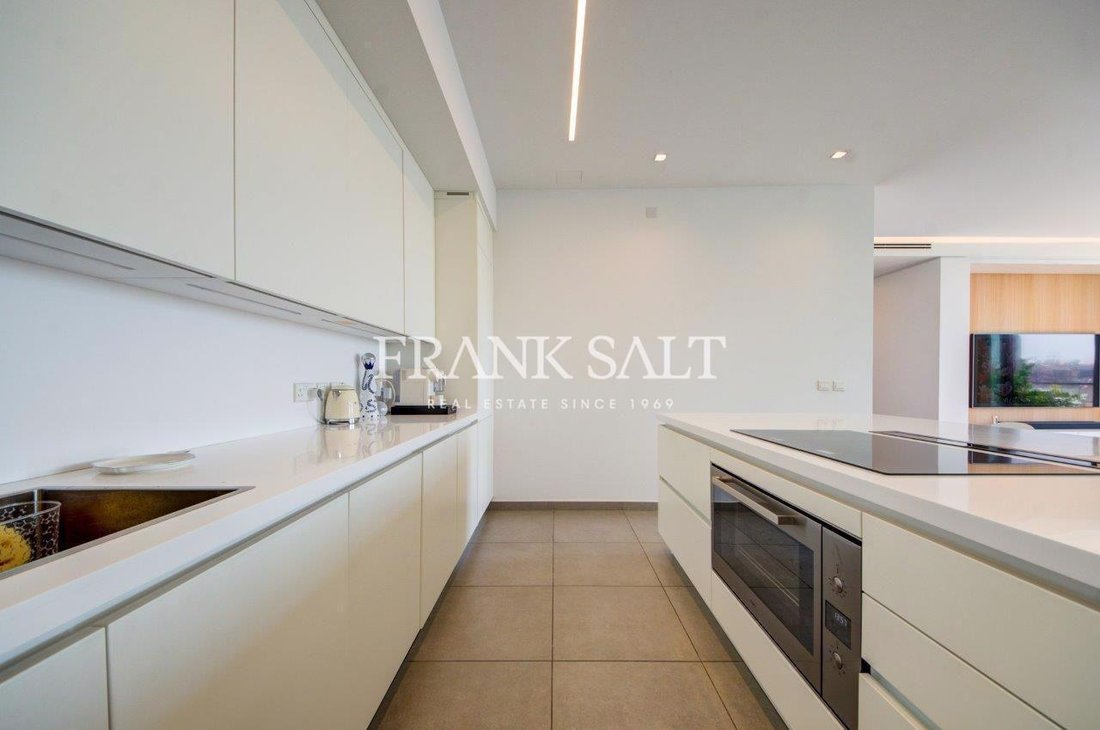 Apartment in Saint Julian's, Malta 4 - 15083523