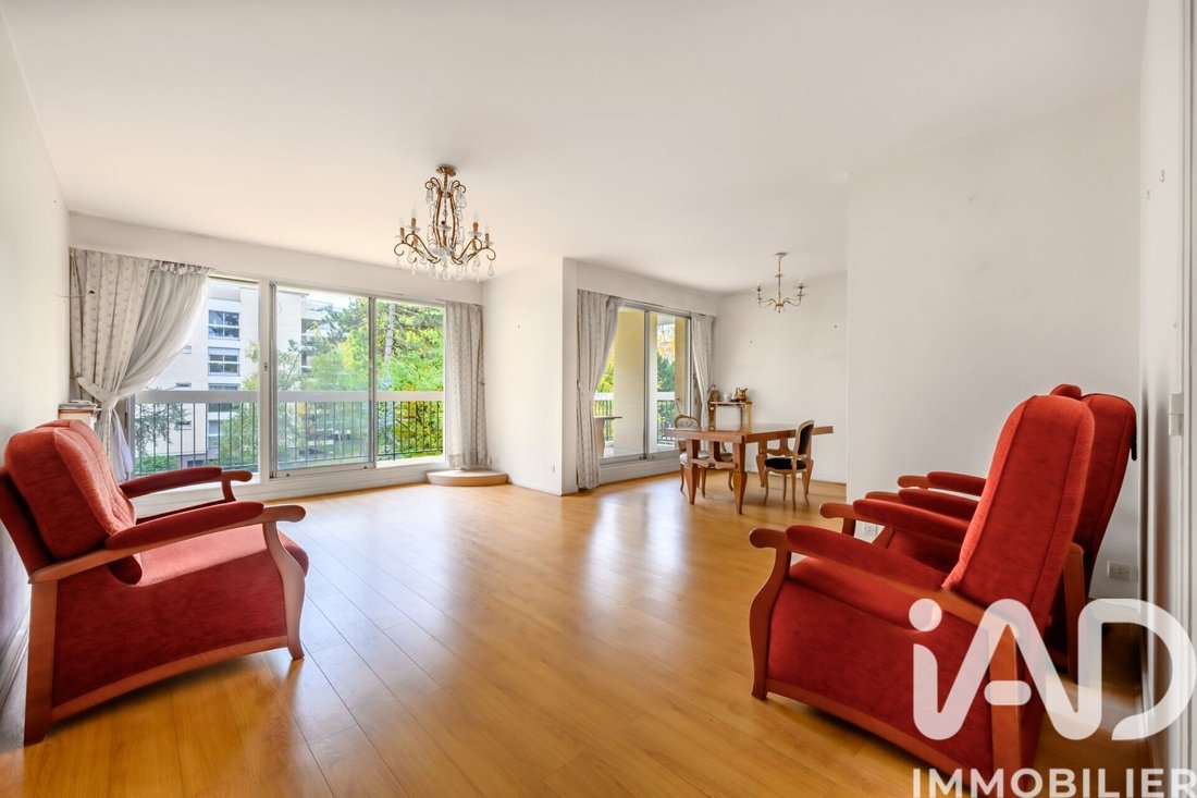 Apartment in Les Parclairs, Le Perreux-sur-Marne, France 4 - 17980854