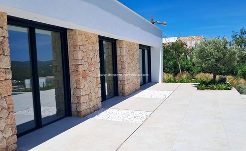 Villa in Roca Llisa, Santa Eularia des Riu, Balearic Islands 1
