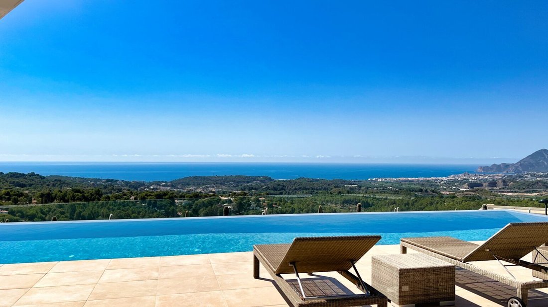 Villa in Altea, Valencian Community, Spain 1 - 17976767