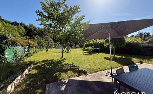House in La Chapelle-sur-Erdre, Pays de la Loire, France 1
