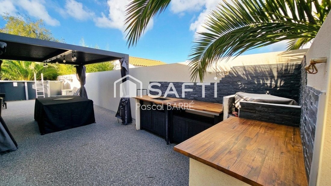 House in L'Ile-d'Olonne, Pays de la Loire, France 2 - 17977865