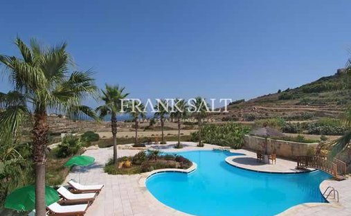 Villa in Għasri, Malta 1
