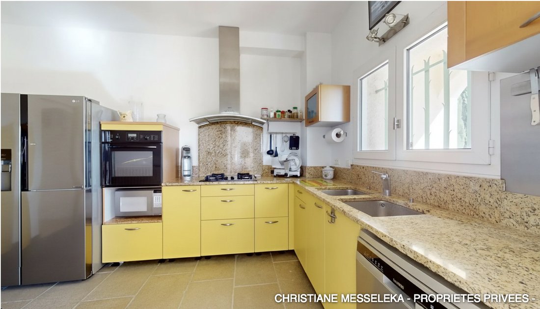 Villa in Juvignac, Occitania, France 4 - 17977364