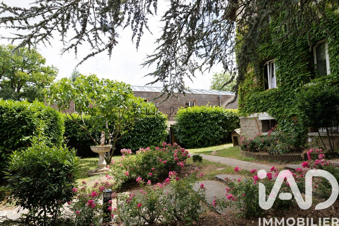 House in Centre Ville, Mennecy, France 1 - 17980917