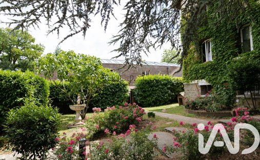 House in Centre Ville, Mennecy, France 1