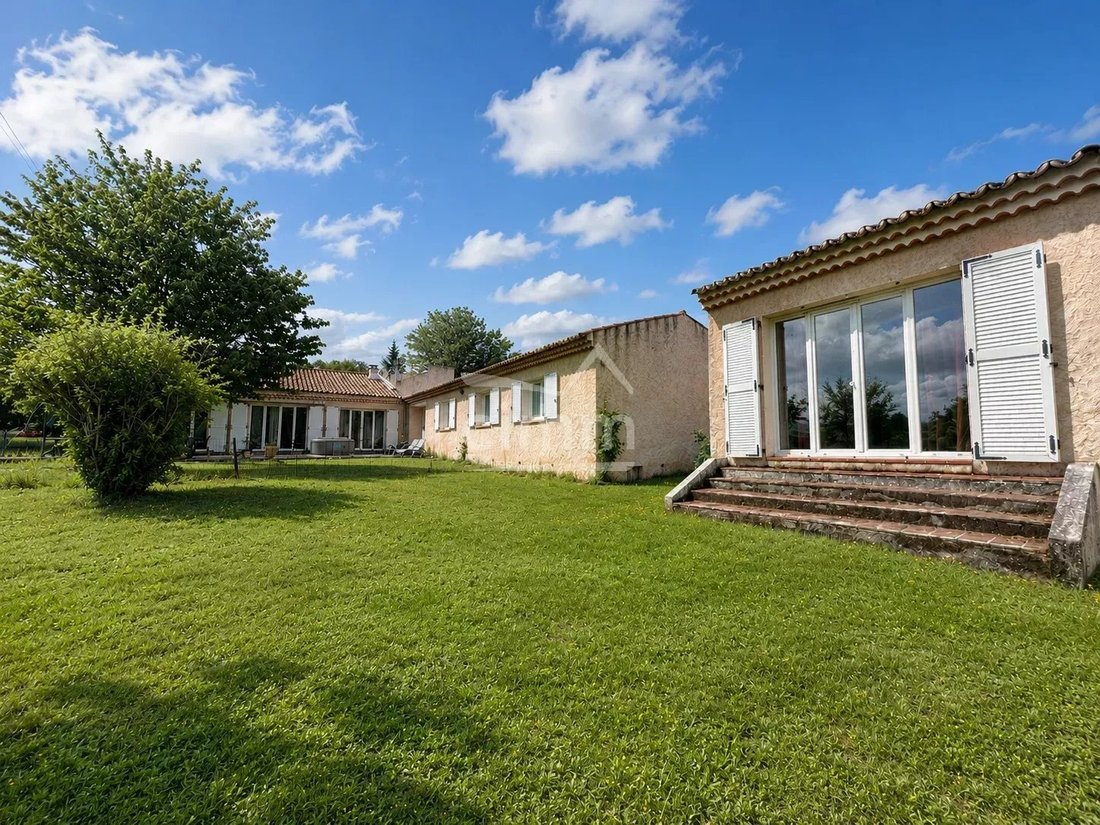 House in Quartiers Nord-Les Chaumianes-Le Thor, Sisteron, France 1 - 17980266