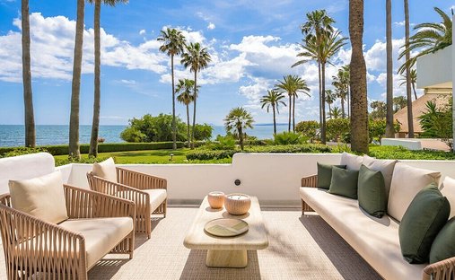 Appartamento a Estepona, Andalusia, Spagna 1
