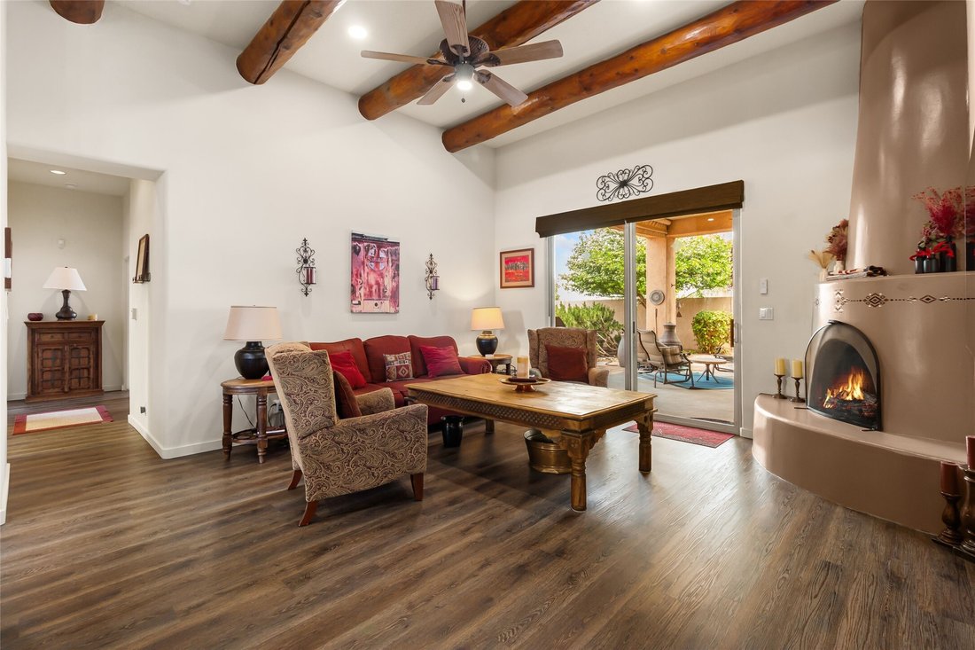 House in Santa Fe, New Mexico, United States 5 - 17976716