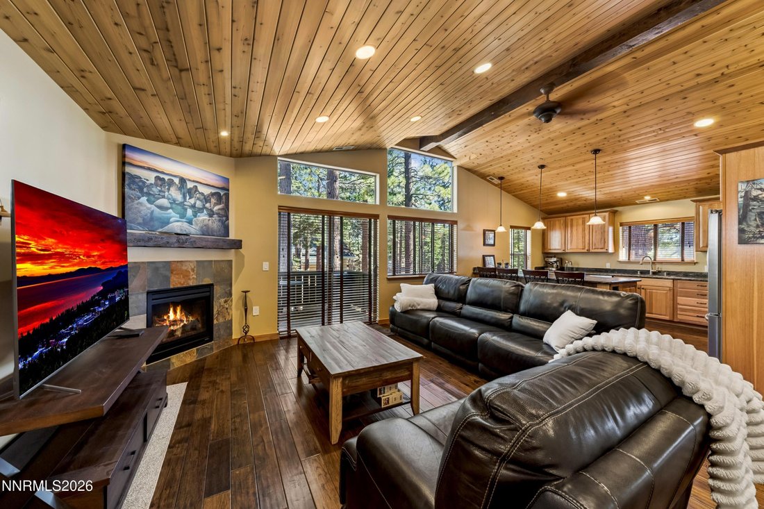 Condo in Incline Village, Nevada, United States 4 - 17975156