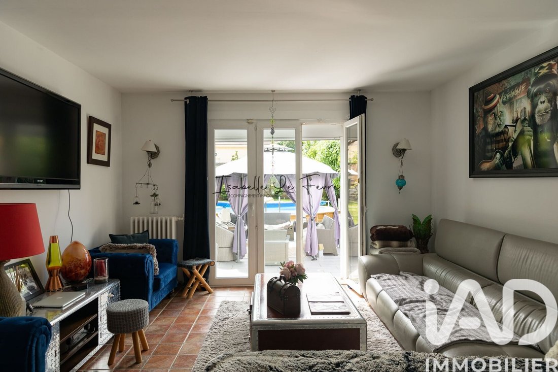 House in Centre Ville, Mennecy, France 5 - 17980917