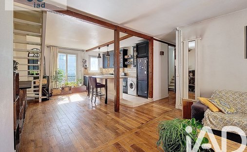 Apartment in Place des Fêtes, Paris 19e Arrondissement, Paris 1