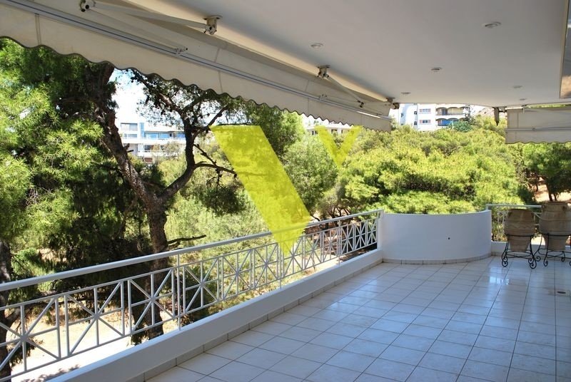 Apartment in Vouliagmeni, Attica, Greece 1 - 17976457