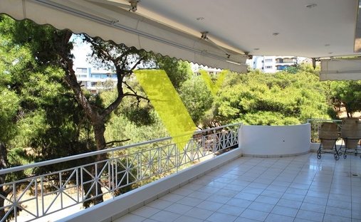 Apartment in Vouliagmeni, Attica, Greece 1