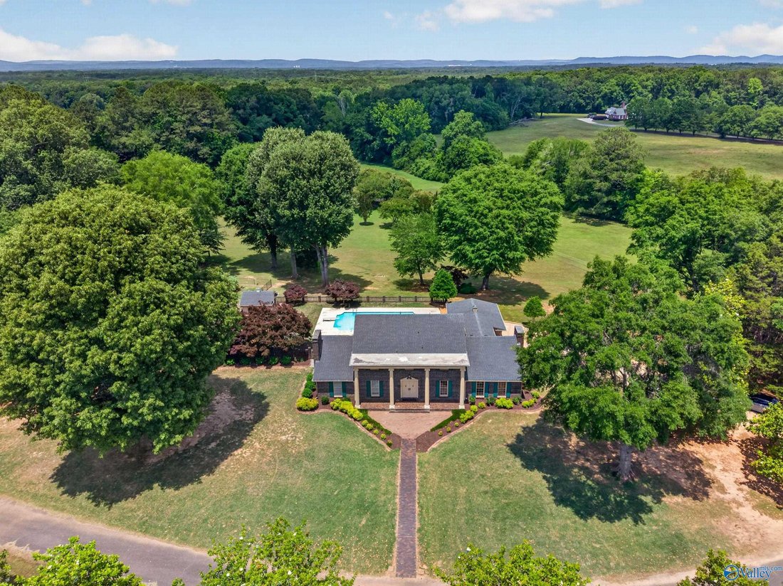House in Rainbow City, Alabama, United States 3 - 17974832