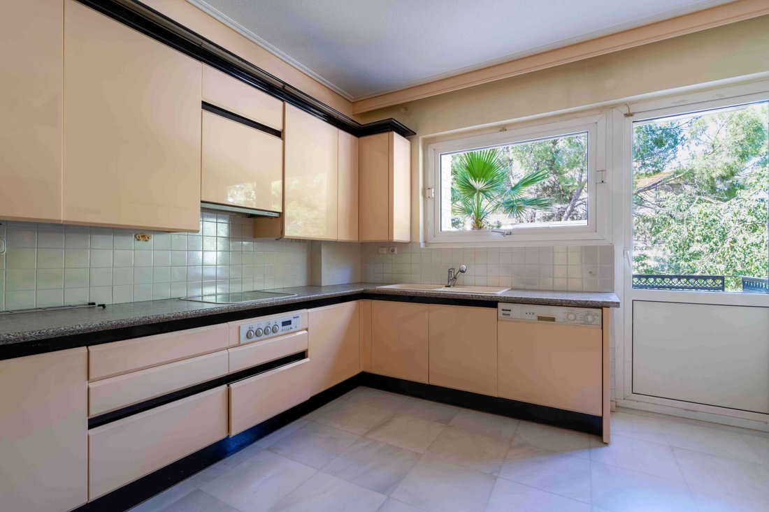 Apartment in Vouliagmeni, Attica, Greece 5 - 17969175