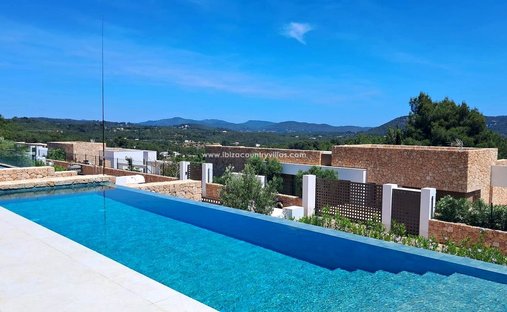 Villa in Roca Llisa, Santa Eulària des Riu, Balearische Inseln 1
