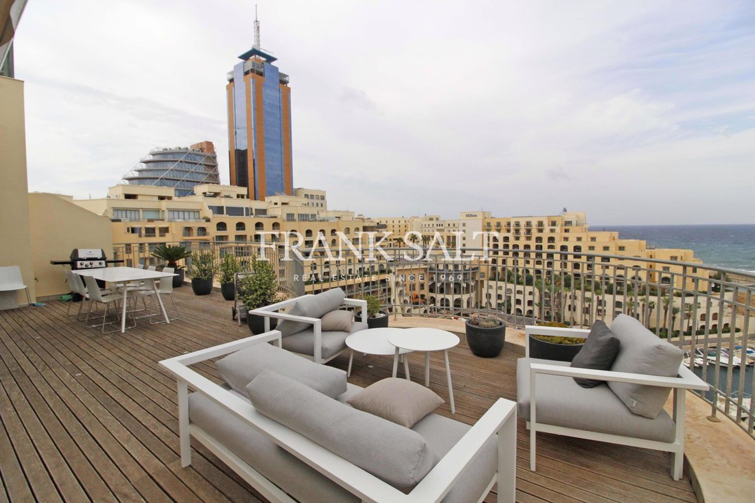 Penthouse in Saint Julian's, Malta 1 - 15617814