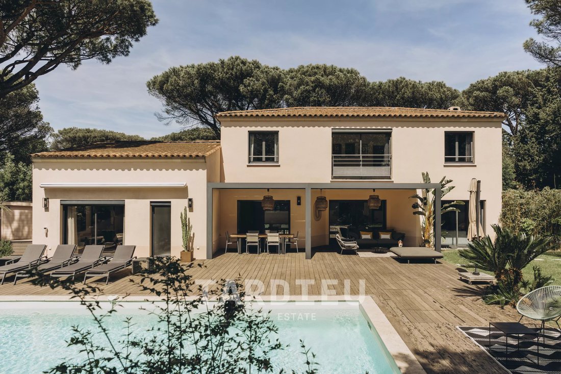 House in Gassin, Provence-Alpes-Côte d'Azur, France 1 - 17976706