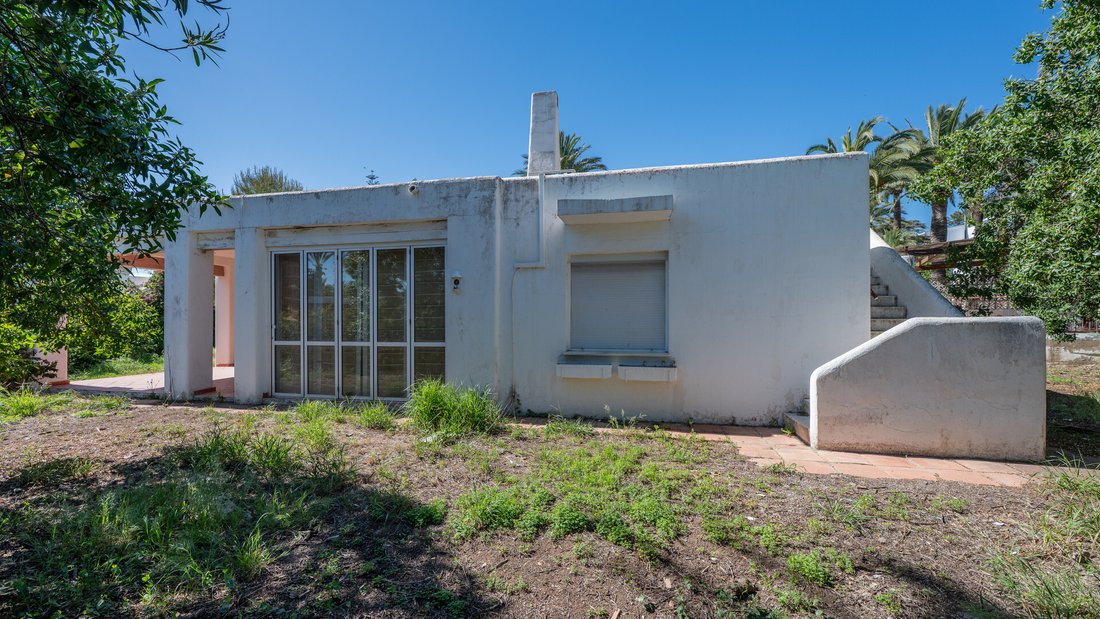 Bungalow in Marbella, Andalusia, Spain 5 - 17979068