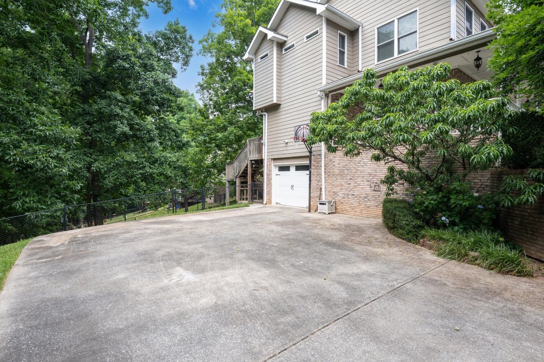 House in Soddy-Daisy, Tennessee, United States 4 - 17979847