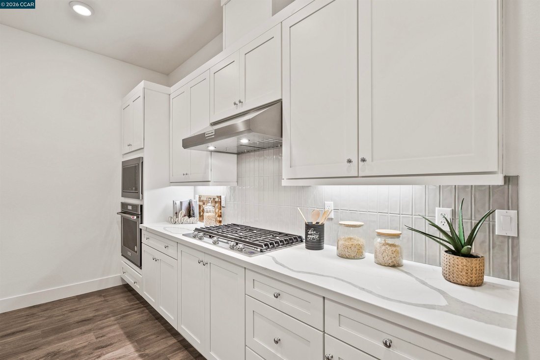 Townhouse in Sunnyvale, California, United States 2 - 17979207