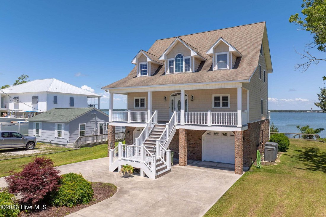 House in North Topsail Beach, North Carolina, United States 5 - 17977260