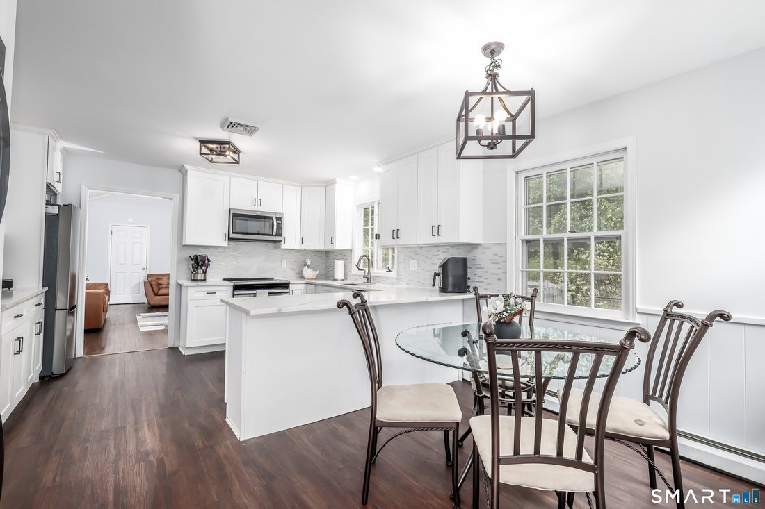House in New Fairfield, Connecticut, United States 3 - 17980258