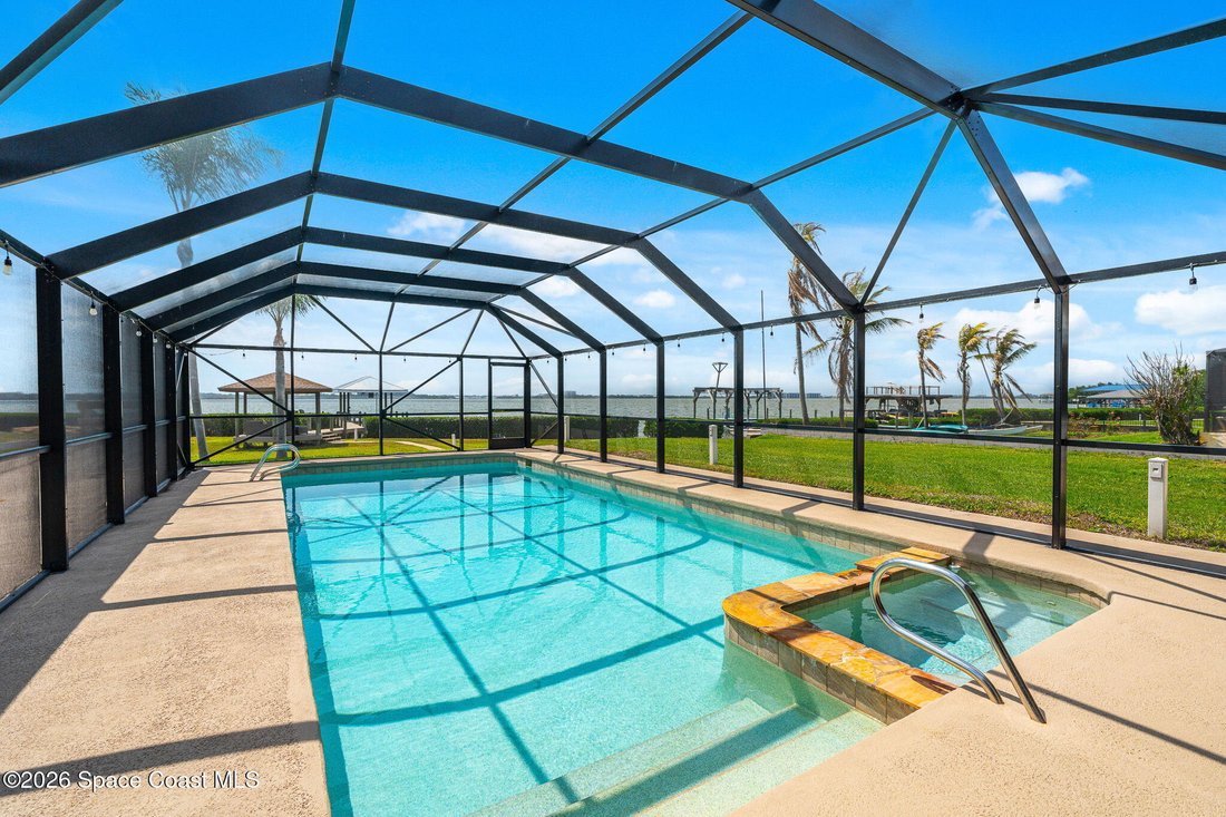 House in Merritt Island, Florida, United States 3 - 17979725