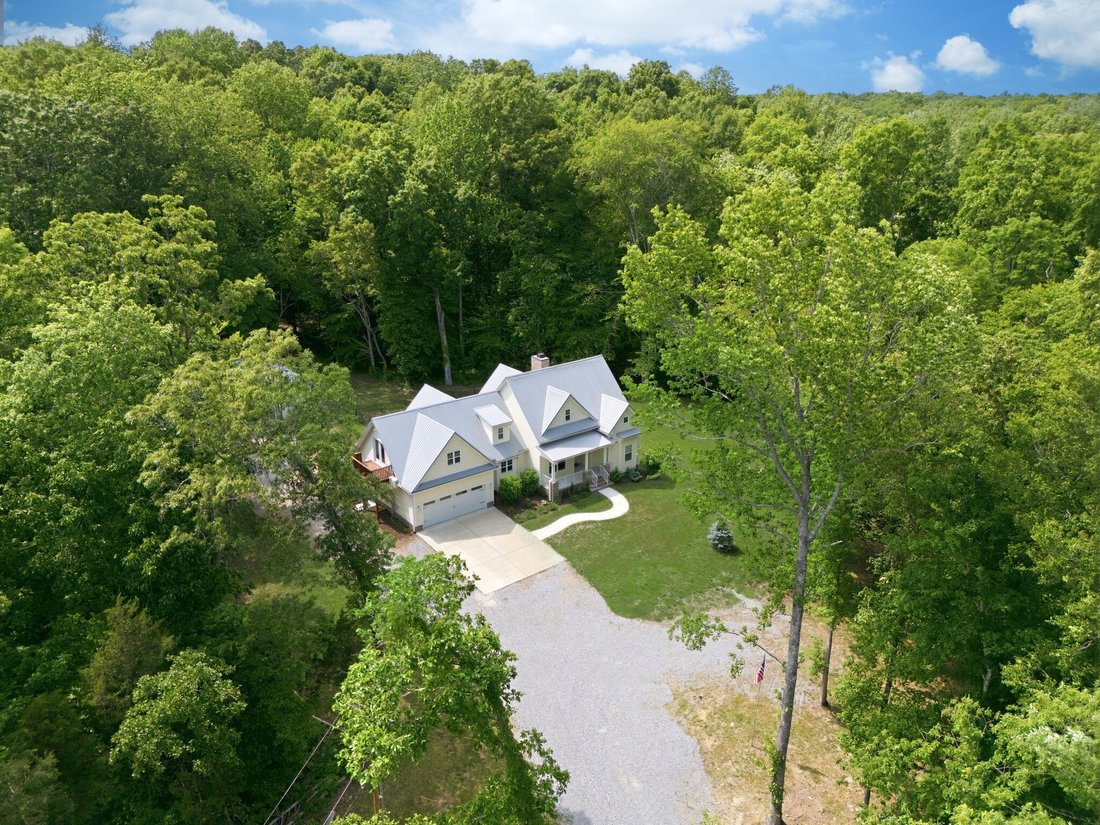 House in Dickson, Tennessee, United States 1 - 17979829