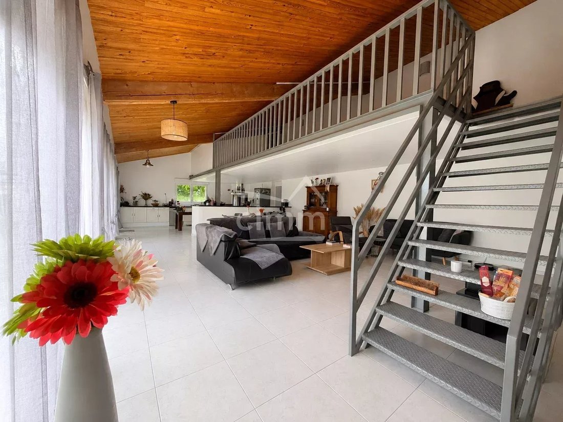 House in Quartiers Nord-Les Chaumianes-Le Thor, Sisteron, France 4 - 17980266