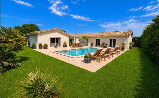 Villa in Mestras, Gujan-Mestras, France 1