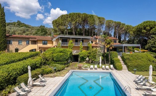 Villa in Santa Firmina, Arezzo, Tuscany 1