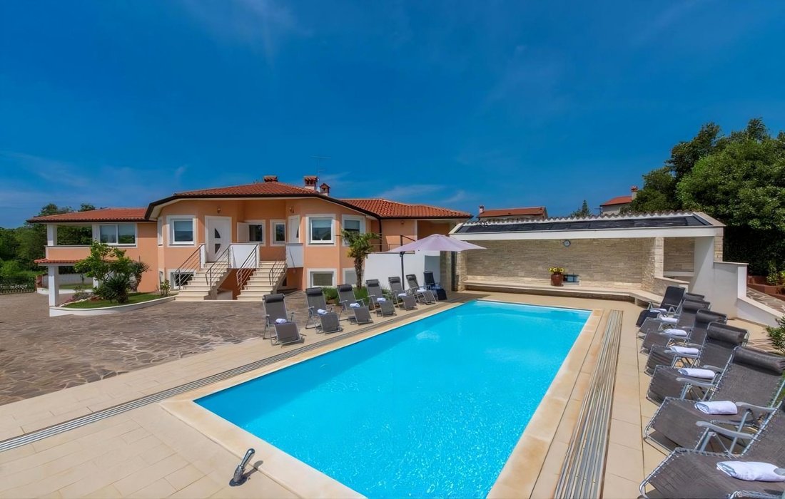 Villa in Umag, Istria County, Croatia 3 - 17980753