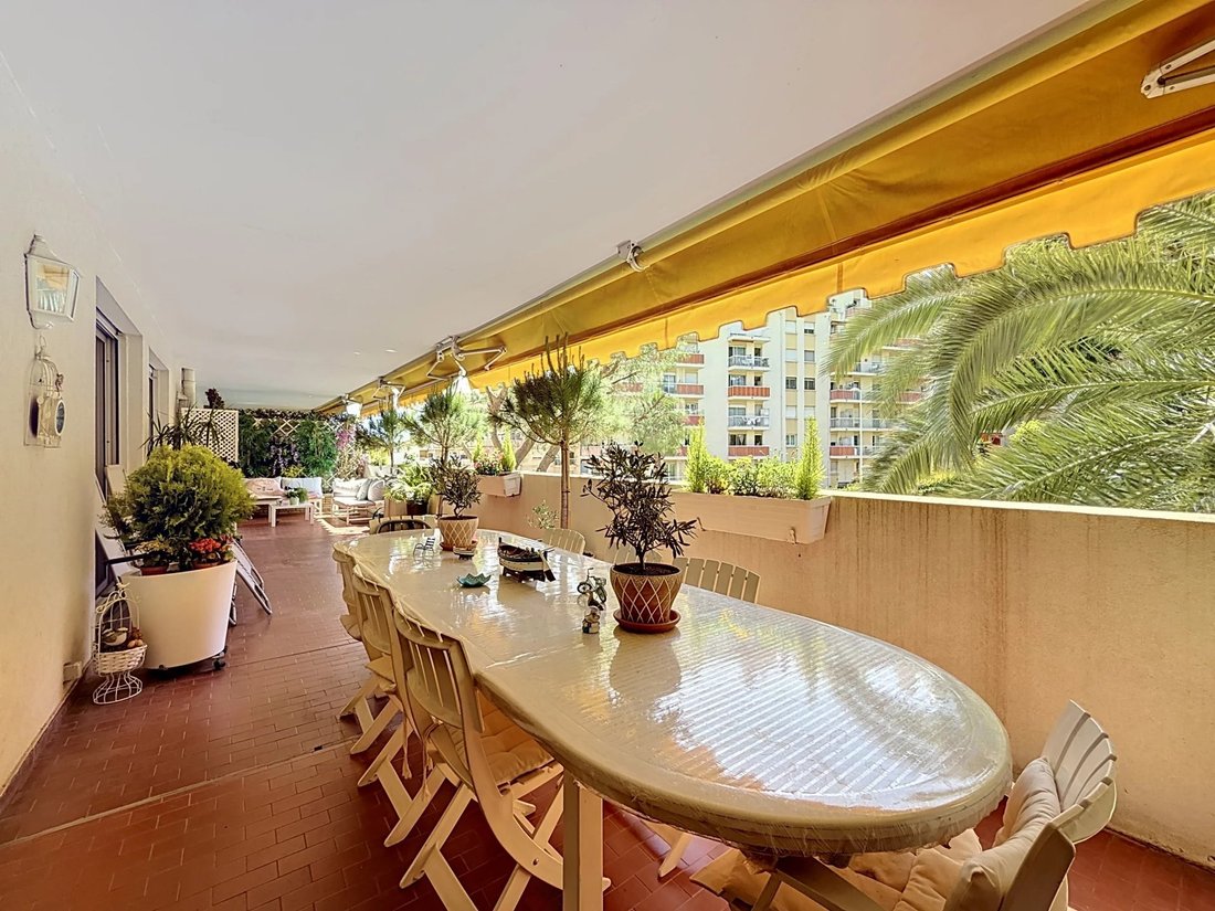Apartment in Nice, Provence-Alpes-Côte d'Azur, France 1 - 17976771