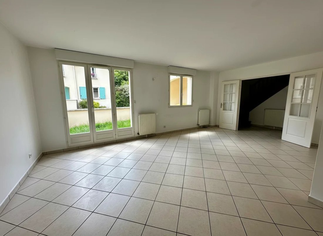House in Vauhallan, Ile-de-France, France 5 - 17976642
