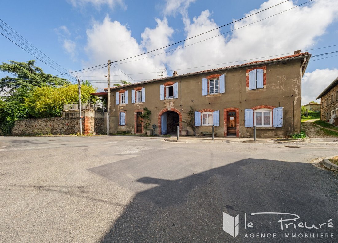 Villa in Zone Rurale, Saint-Juéry, France 1 - 17977408