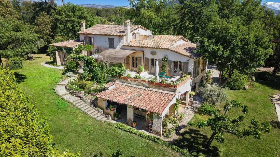 Villa in Opio, Provence-Alpes-Côte d'Azur, France 4 - 17976720