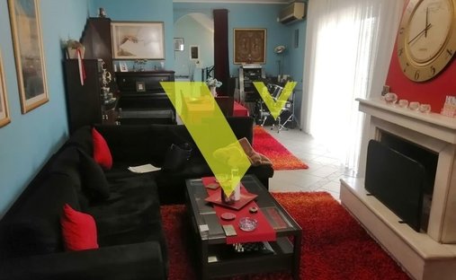 House in Argyroupoli, Attica, Greece 1