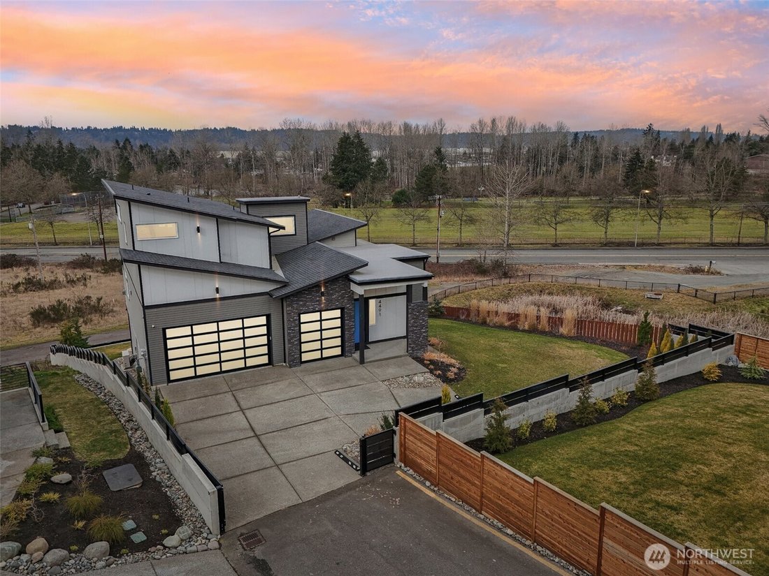 House in Auburn, Washington, United States 1 - 17413192