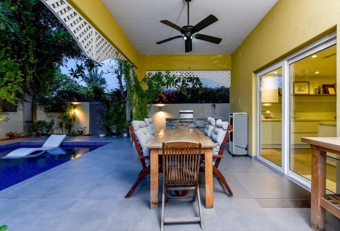 House in Al Wasl, Dubai, United Arab Emirates 1 - 17981074