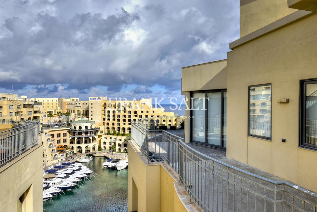 Penthouse in Saint Julian's, Malta 5 - 13859725