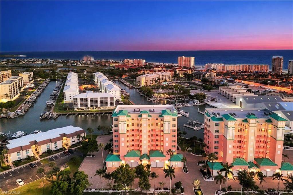 House in Fort Myers Beach, Florida, United States 2 - 17981268