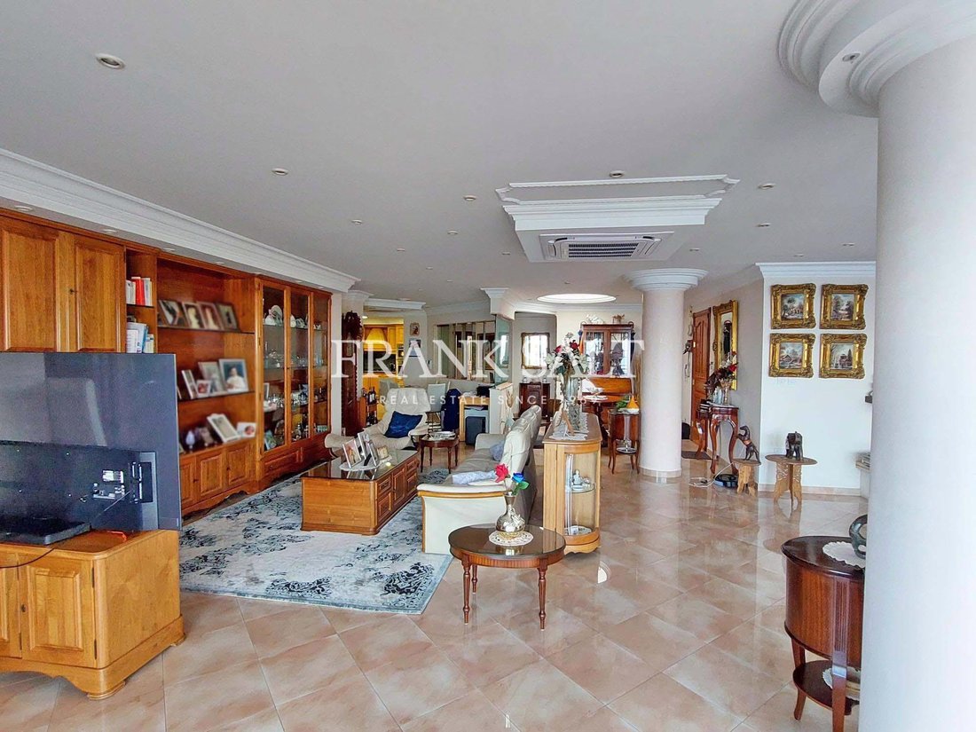 Apartment in Saint Julian's, Malta 5 - 17954114